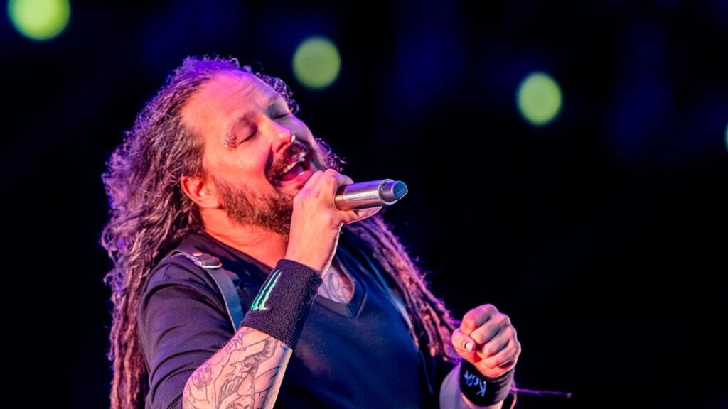  Jonathan Davis Age , Career, Family, Net Worth, Height Bio 2024.